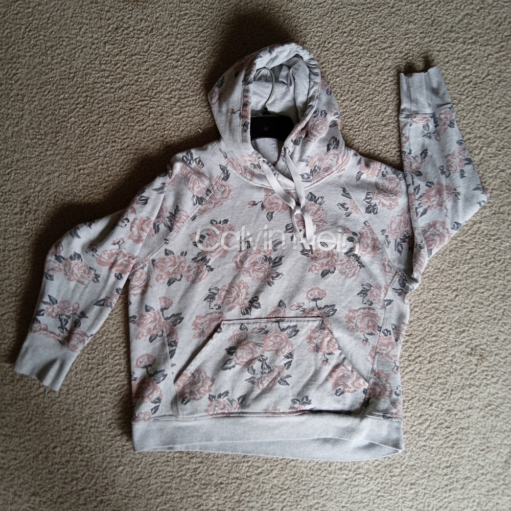 Calvin Klein sweatshirt